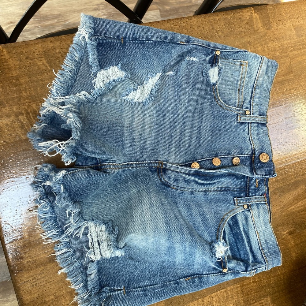 High waisted jean shorts size 7/28